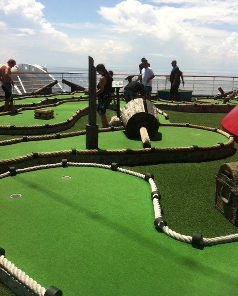 Carnival Destiny Mini Golf