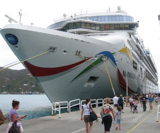 Norwegian Dawn docks in Roadtown Tortola BVI